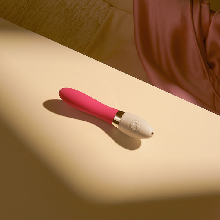 LELO Liv 2 Rechargeable Silicone Vibrator - Cerise